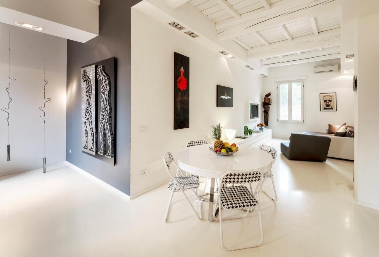 Charming Flat In Centro A Ferrara Con Posto Auto Villa Екстериор снимка